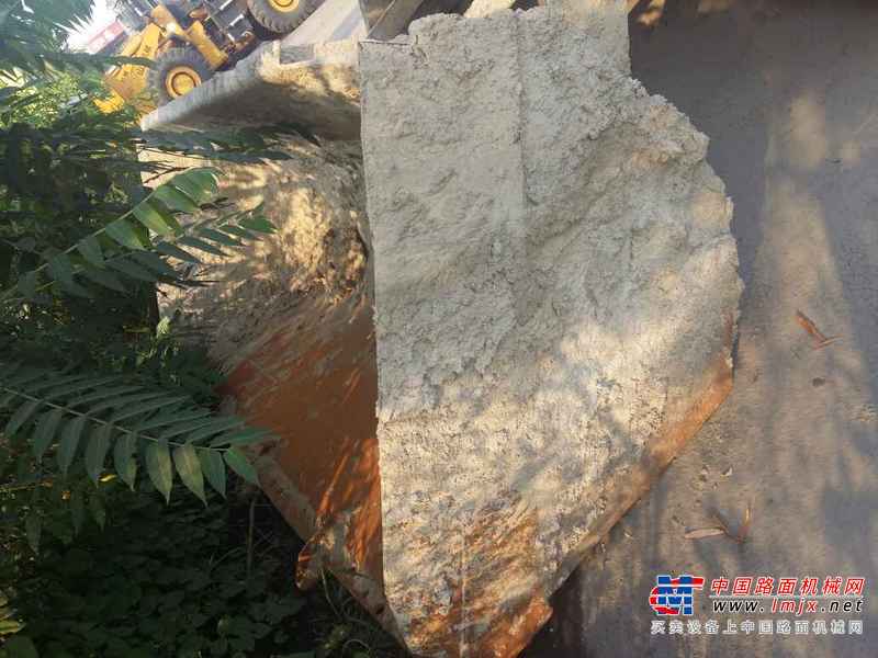 河北出售转让二手8000小时2007年临工LG952装载机