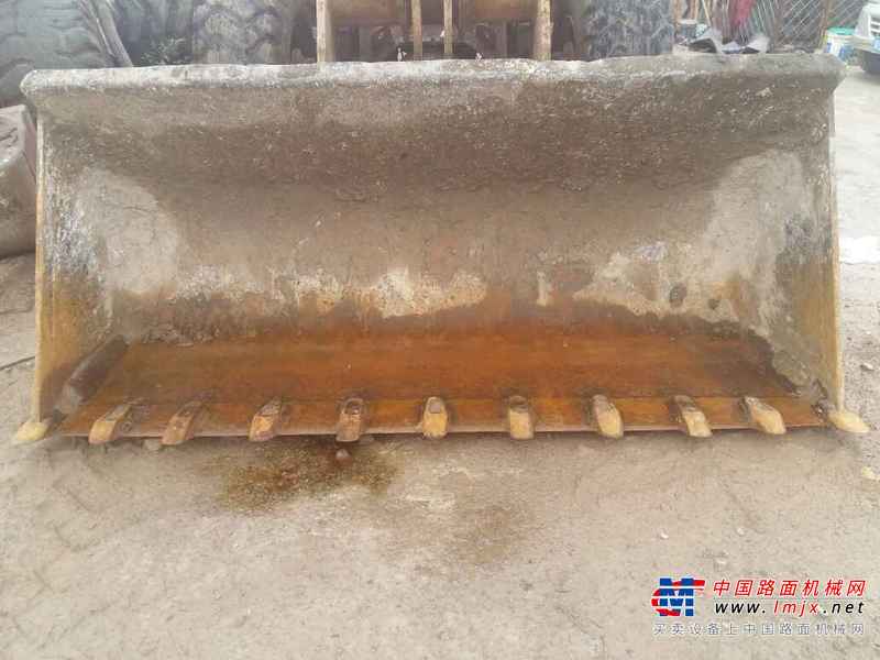 河北出售转让二手6000小时2010年龙工LG833装载机