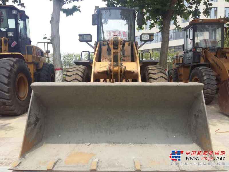 河北出售转让二手6000小时2008年龙工LG833装载机