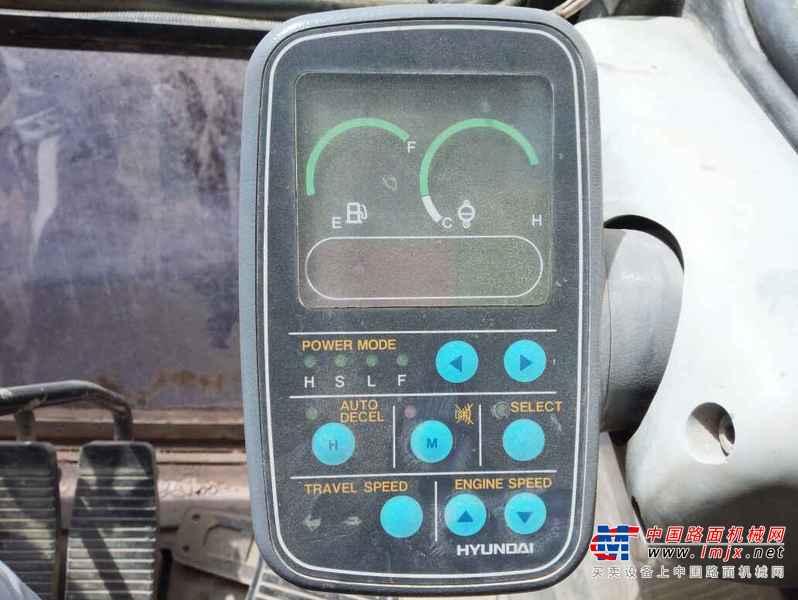 山西出售转让二手5800小时2005年现代R220LC挖掘机