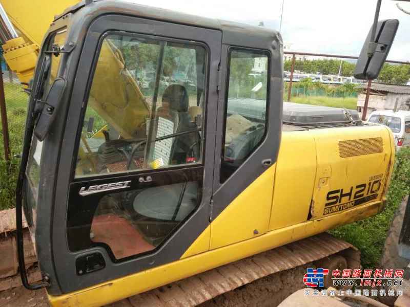 云南出售转让二手10510小时2010年住友SH210挖掘机