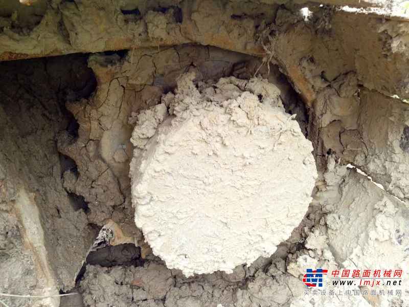 云南出售转让二手9868小时2011年徐工XE150D挖掘机