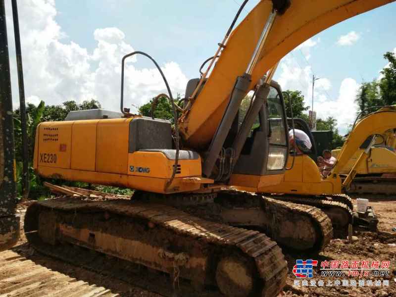 云南出售转让二手6190小时2011年徐工XE230挖掘机