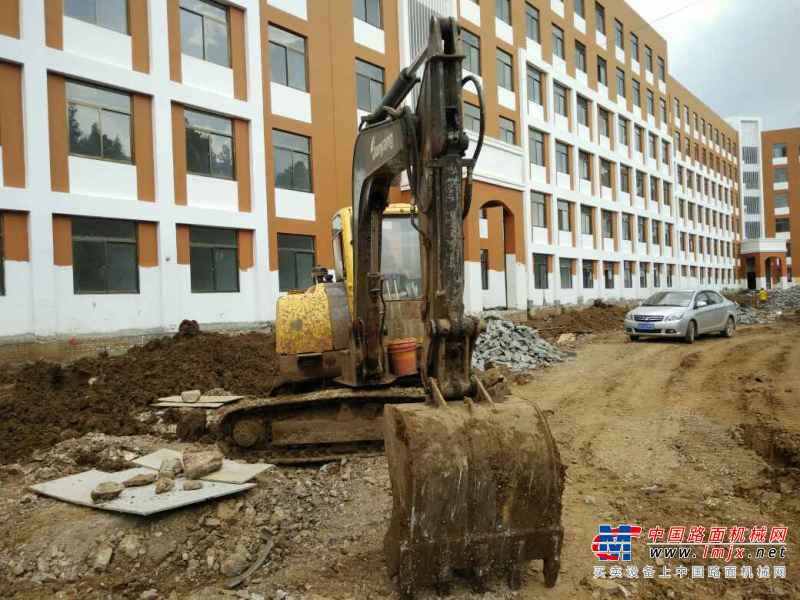 云南出售转让二手3200小时2013年詹阳动力JY606挖掘机