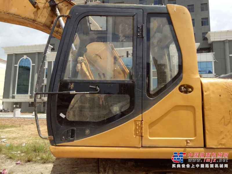 江西出售转让二手15000小时2008年柳工CLG225C挖掘机