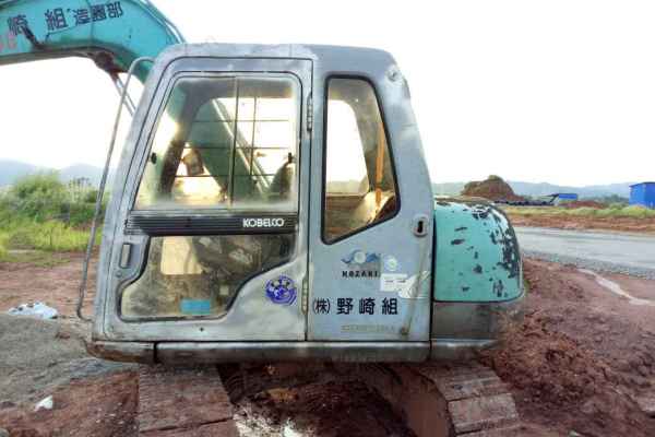 江西出售转让二手12000小时2006年神钢SK60挖掘机