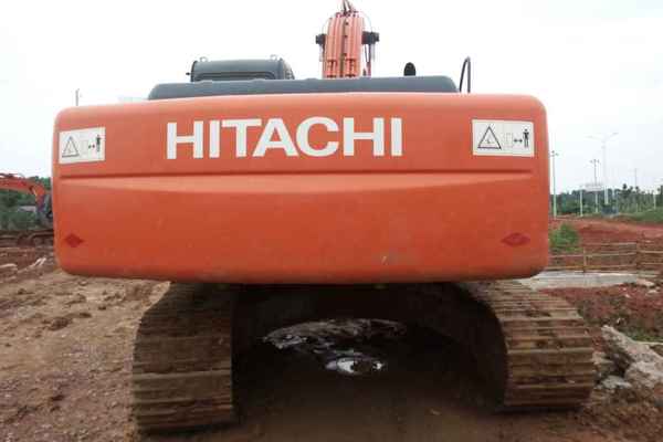 江西出售转让二手8000小时2010年日立ZX240挖掘机