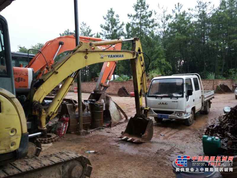 江西出售转让二手9300小时2007年洋马ViO55挖掘机