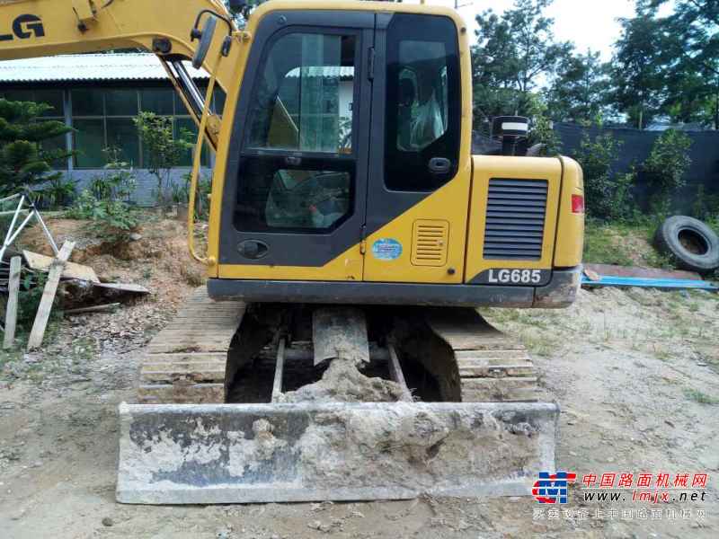 云南出售转让二手5996小时2012年临工LG685挖掘机