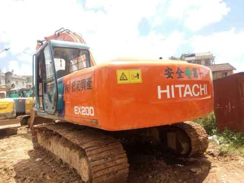 云南出售转让二手15800小时2002年日立EX200挖掘机
