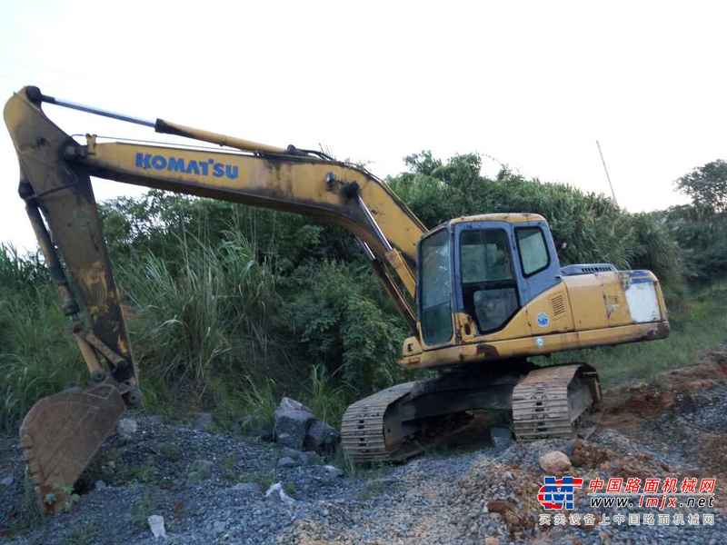 江西出售转让二手15000小时2005年小松PC200挖掘机