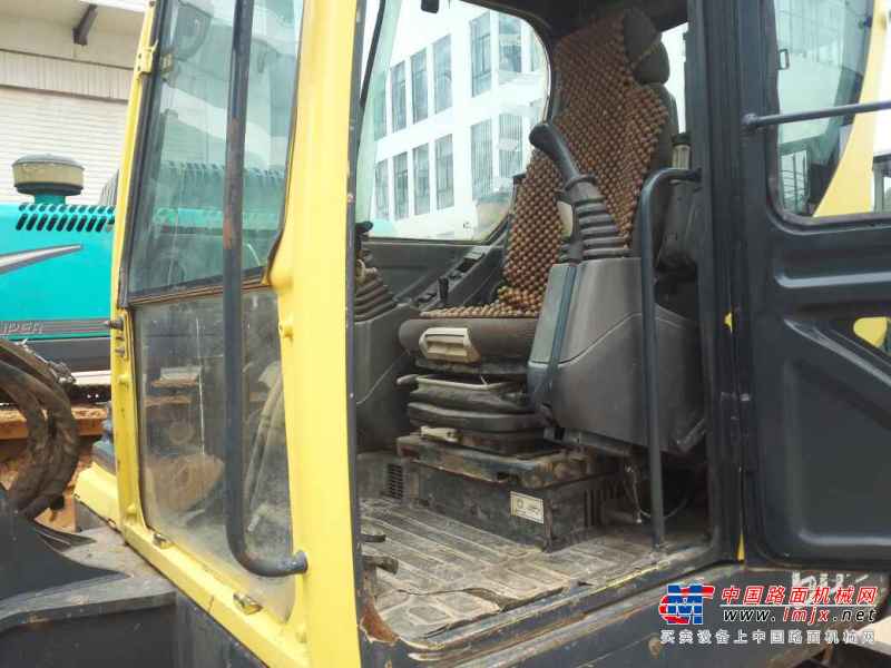 云南出售转让二手6000小时2011年现代R60挖掘机