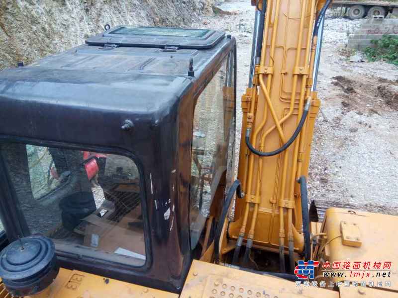 云南出售转让二手8300小时2010年福田雷沃FR150挖掘机
