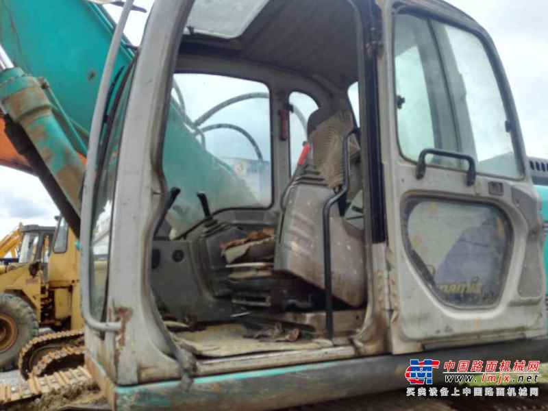 云南出售转让二手15000小时2004年神钢SK230挖掘机