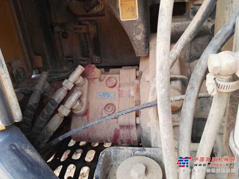 陕西出售转让二手4000小时2013年柳工CLG906D挖掘机