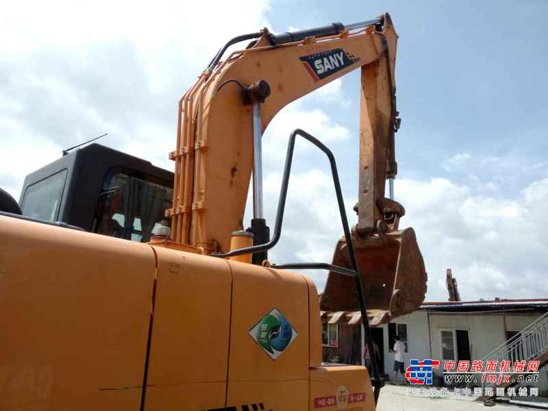 云南出售转让二手5000小时2013年三一重工SY135C挖掘机