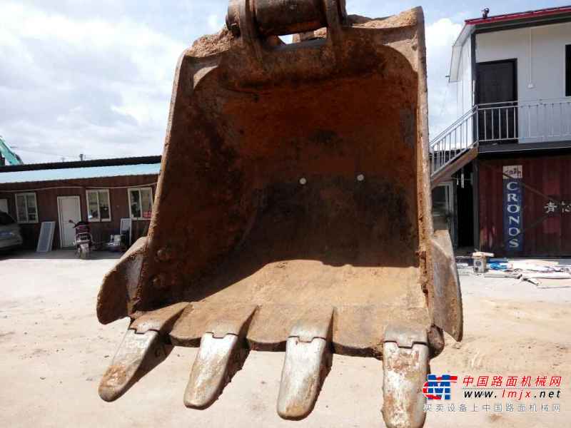 云南出售转让二手5000小时2013年三一重工SY135C挖掘机