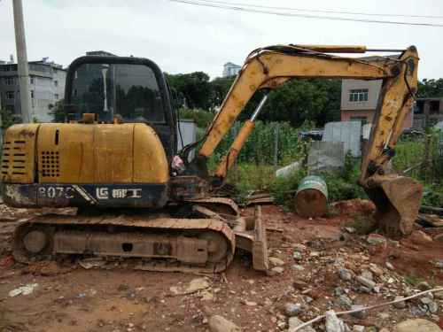 江西出售转让二手10000小时2010年柳工CLG906C挖掘机