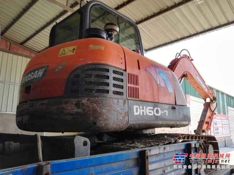 陕西出售转让二手7000小时2009年斗山DH60挖掘机