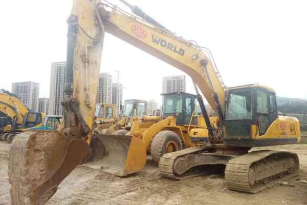 云南出售转让二手4535小时2014年沃得重工W2225LC挖掘机
