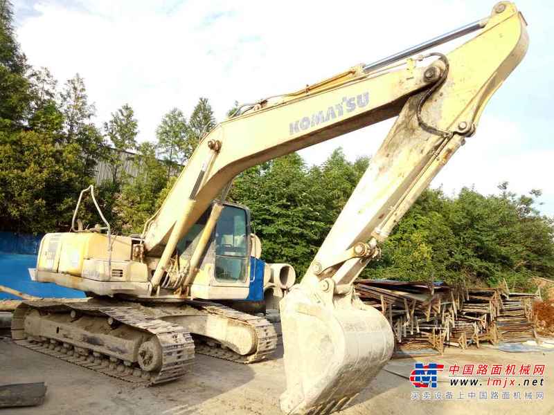 山西出售转让二手16757小时2007年小松PC200挖掘机