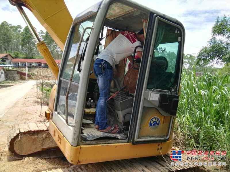 江西出售转让二手7605小时2009年加藤HD308US挖掘机