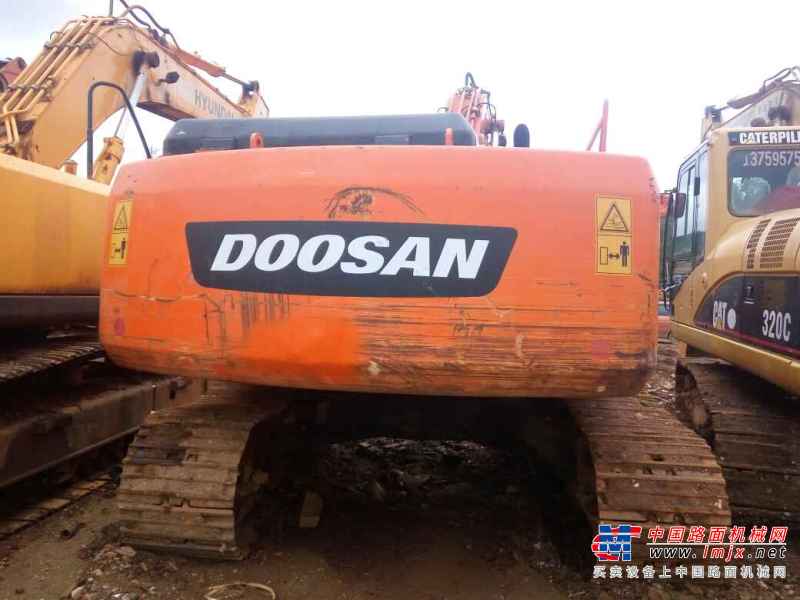 云南出售转让二手7500小时2009年斗山DH225LC挖掘机