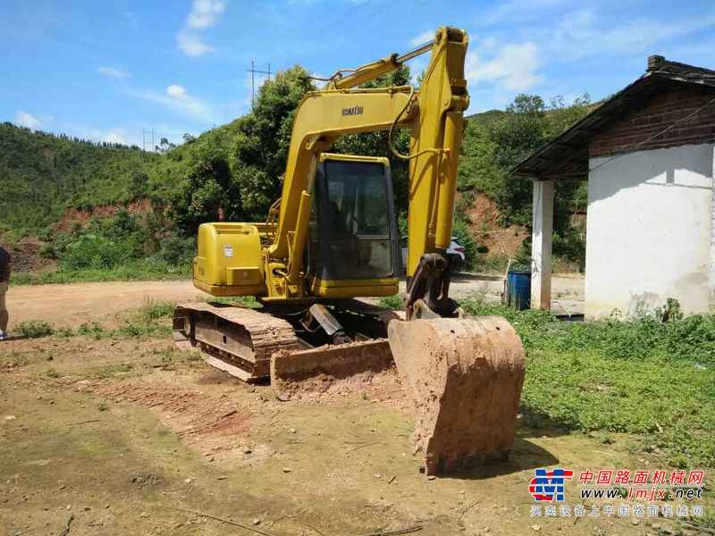 江西出售转让二手9685小时2004年小松PC60挖掘机