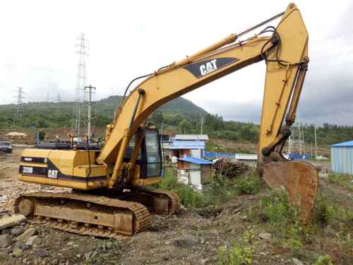 云南出售转让二手11000小时2002年卡特彼勒320B挖掘机