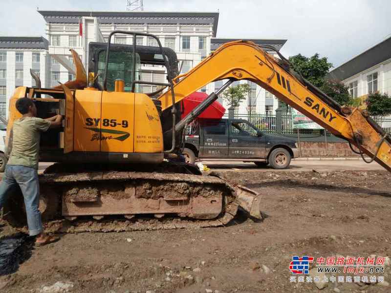 云南出售转让二手7190小时2011年三一重工SY75C挖掘机