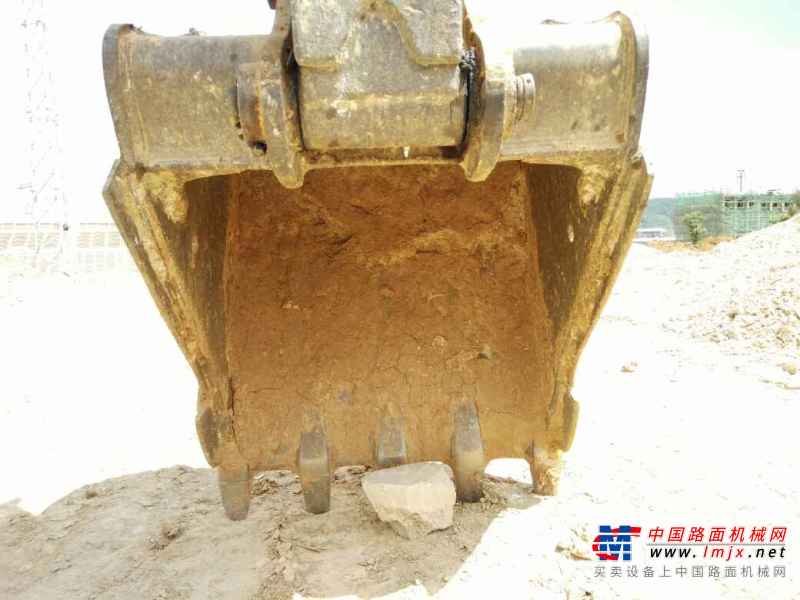 云南出售转让二手11500小时2009年加藤HD1023II挖掘机