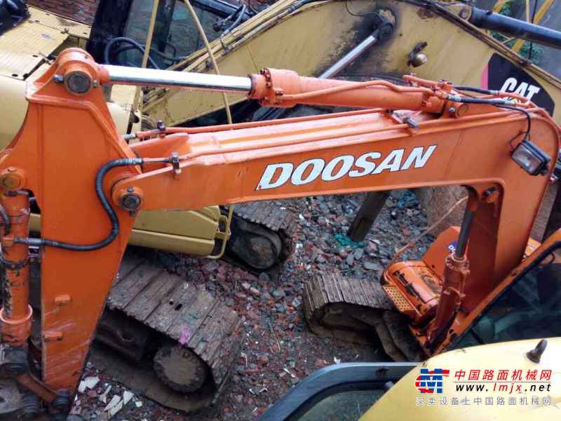 江西出售转让二手12657小时2008年斗山DH80挖掘机