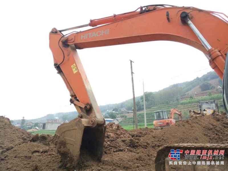 云南出售转让二手7961小时2006年日立ZX330挖掘机