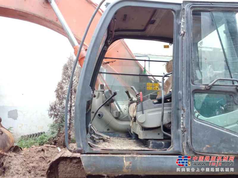 江西出售转让二手9353小时2010年日立ZX200挖掘机