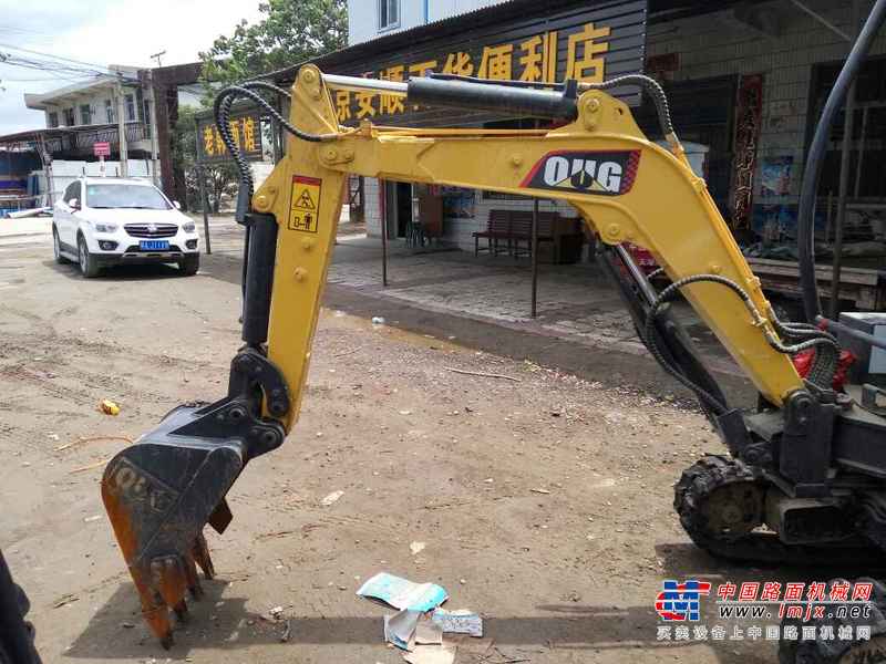 陕西出售转让二手84小时2016年欧港0挖掘机