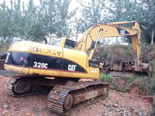 云南出售转让二手8600小时2005年卡特彼勒320C挖掘机