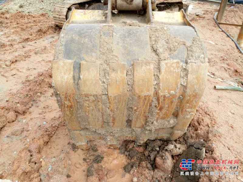 云南出售转让二手2390小时2012年徐工XE60挖掘机