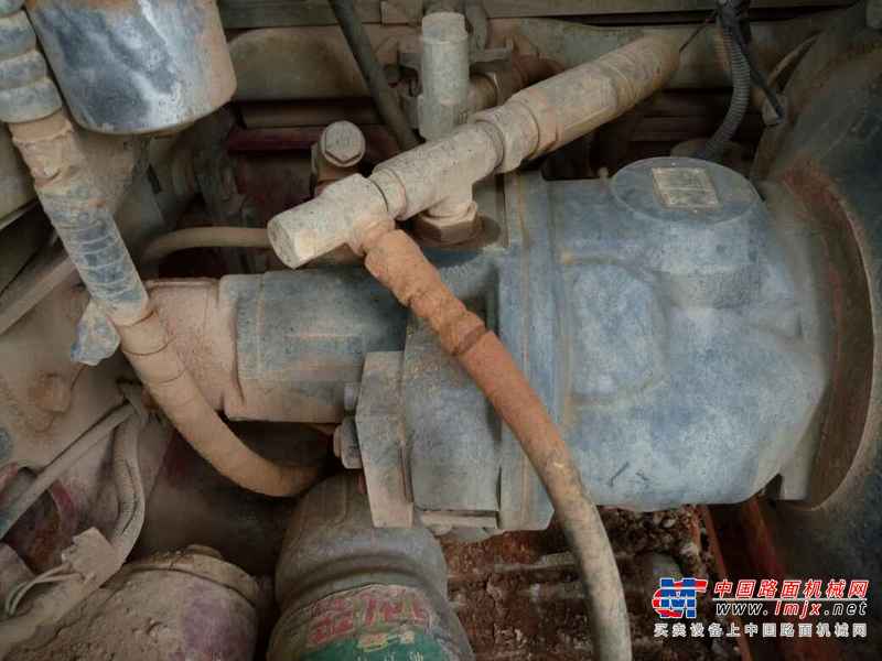 云南出售转让二手5260小时2010年竹内TB160C挖掘机