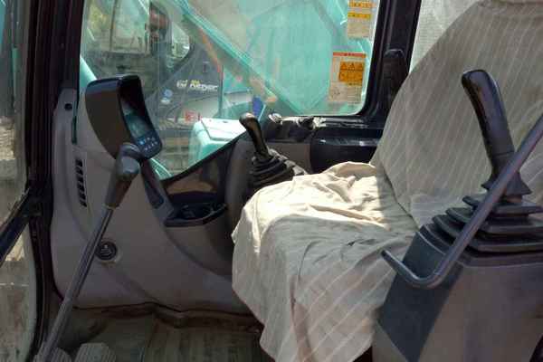 山西出售转让二手7120小时2009年神钢SK350LC挖掘机
