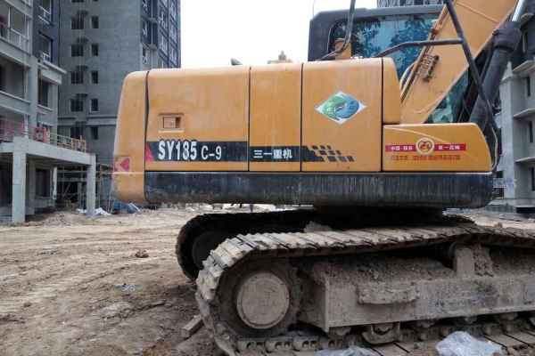 陕西出售转让二手1300小时2015年三一重工SY135C挖掘机