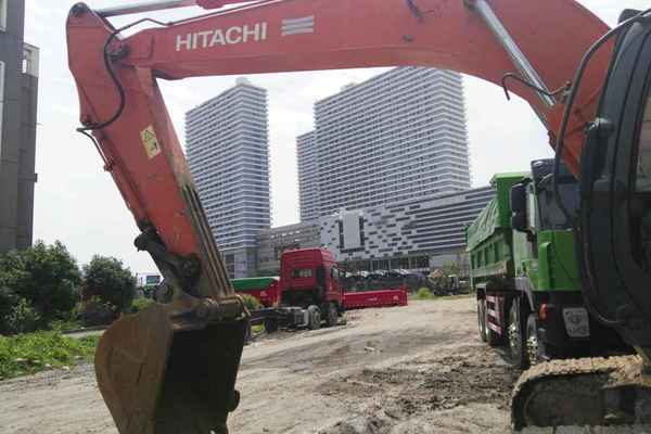山西出售转让二手5600小时2011年日立ZX240挖掘机