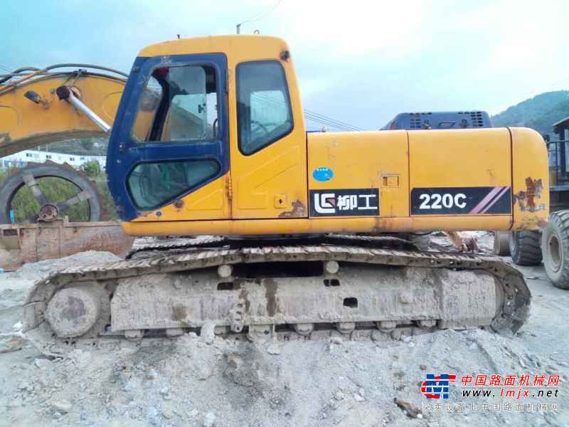 云南出售转让二手13440小时2006年柳工CLG220LC挖掘机