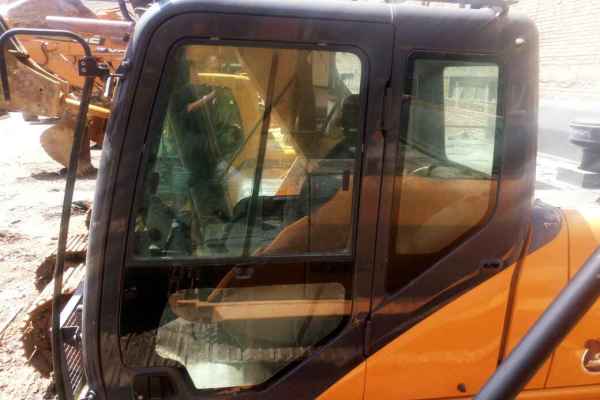 陕西出售转让二手3000小时2013年凯斯CX210B挖掘机
