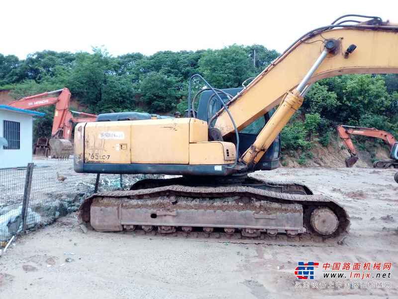 江西出售转让二手4646小时2008年现代R265LC挖掘机