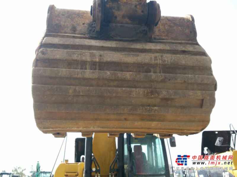 云南出售转让二手1700小时2011年卡特彼勒336D挖掘机