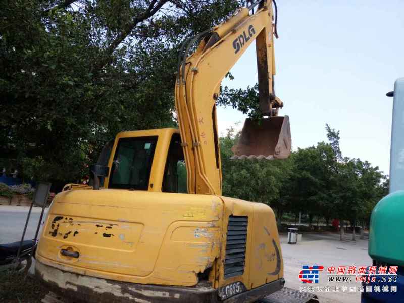 云南出售转让二手5368小时2012年临工LG685挖掘机