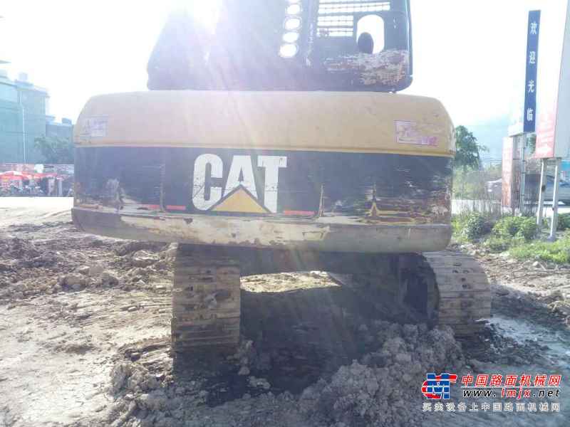 云南出售转让二手2358小时2005年卡特彼勒330C挖掘机