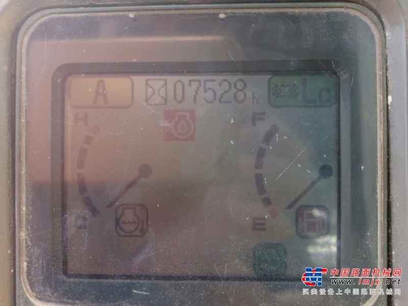 云南出售转让二手7528小时2009年小松PC210挖掘机