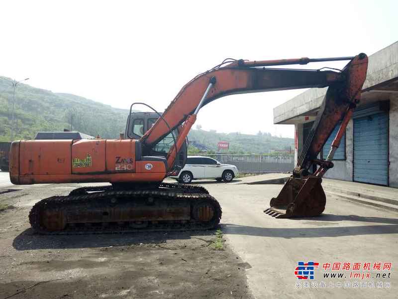 山西出售转让二手7000小时2007年日立ZX230挖掘机