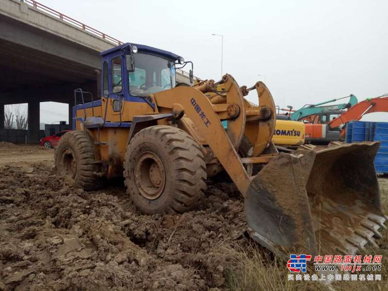 陕西出售转让二手4600小时2009年龙工LG855装载机